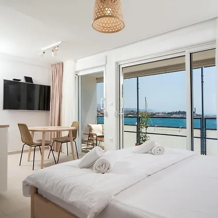 Sun And Sea Deluxe Apartments Split Exterior photo
